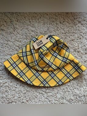 Steve Madden Bucket Hat